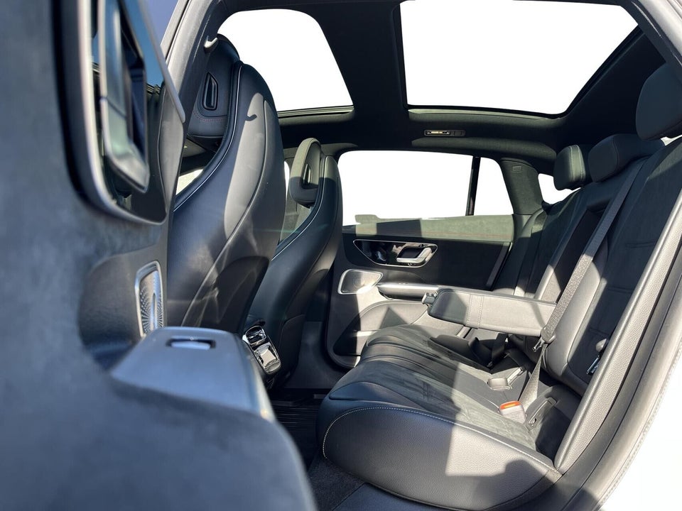 Mercedes EQE350 AMG Line 4d