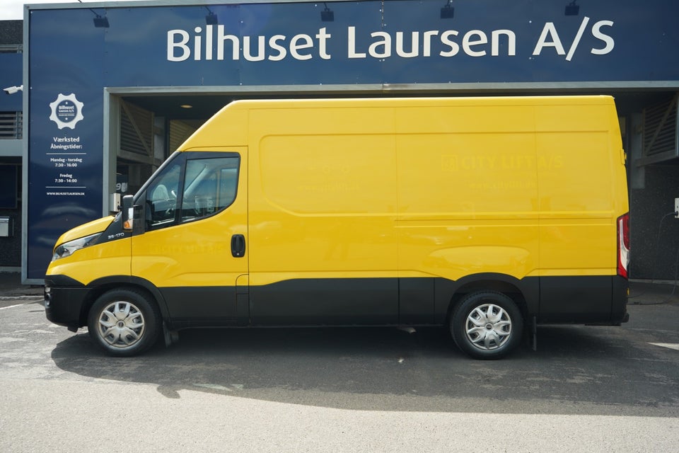 Iveco Daily 3,0 35C17 12m³ Van