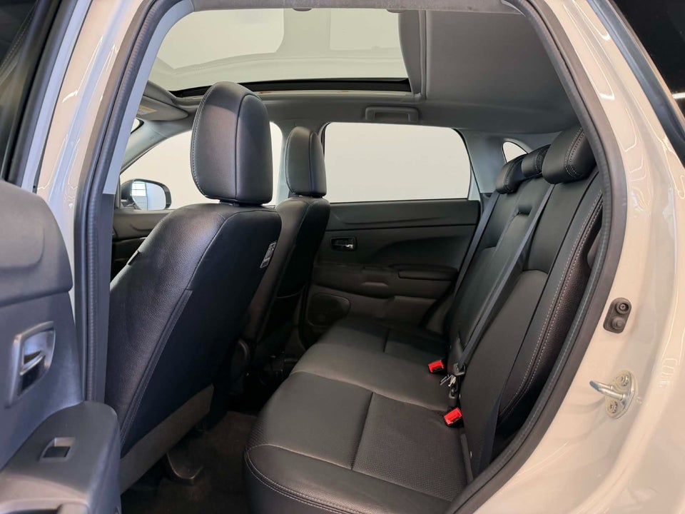 Mitsubishi ASX 1,8 DI-D Intense 4WD 5d