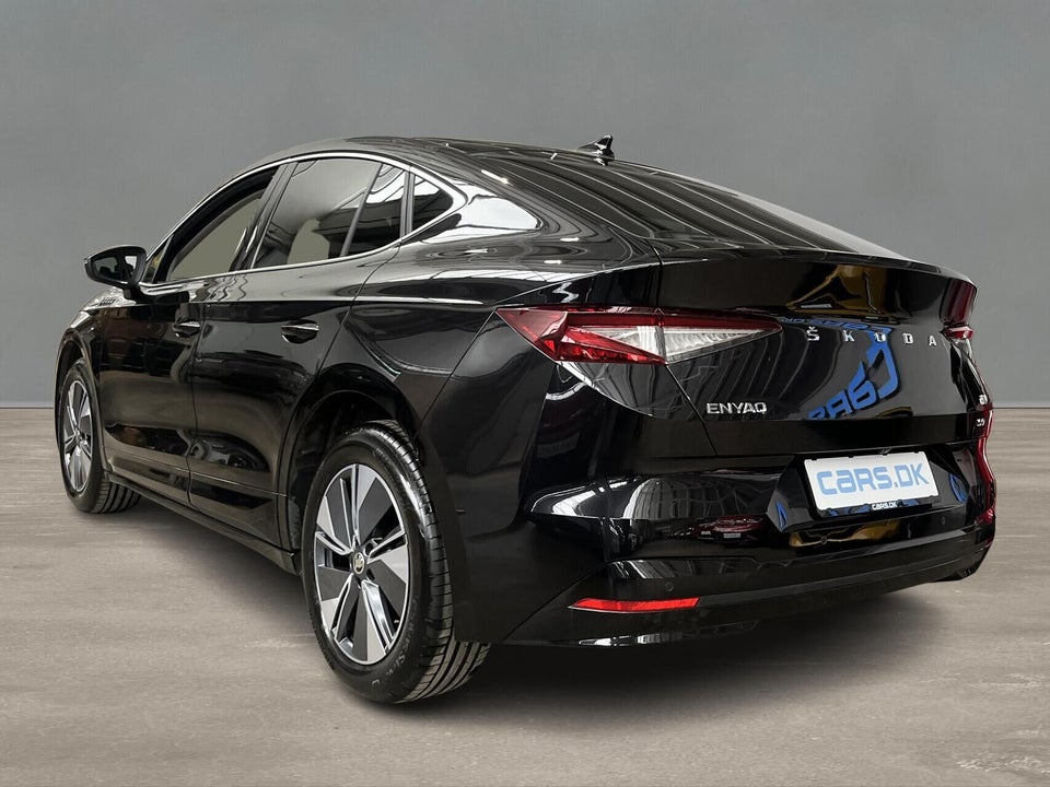 Skoda Enyaq 60 iV Loft 5d