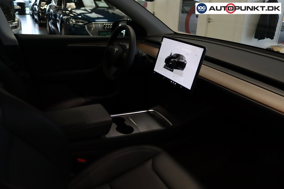 Tesla Model Y Performance AWD 5d