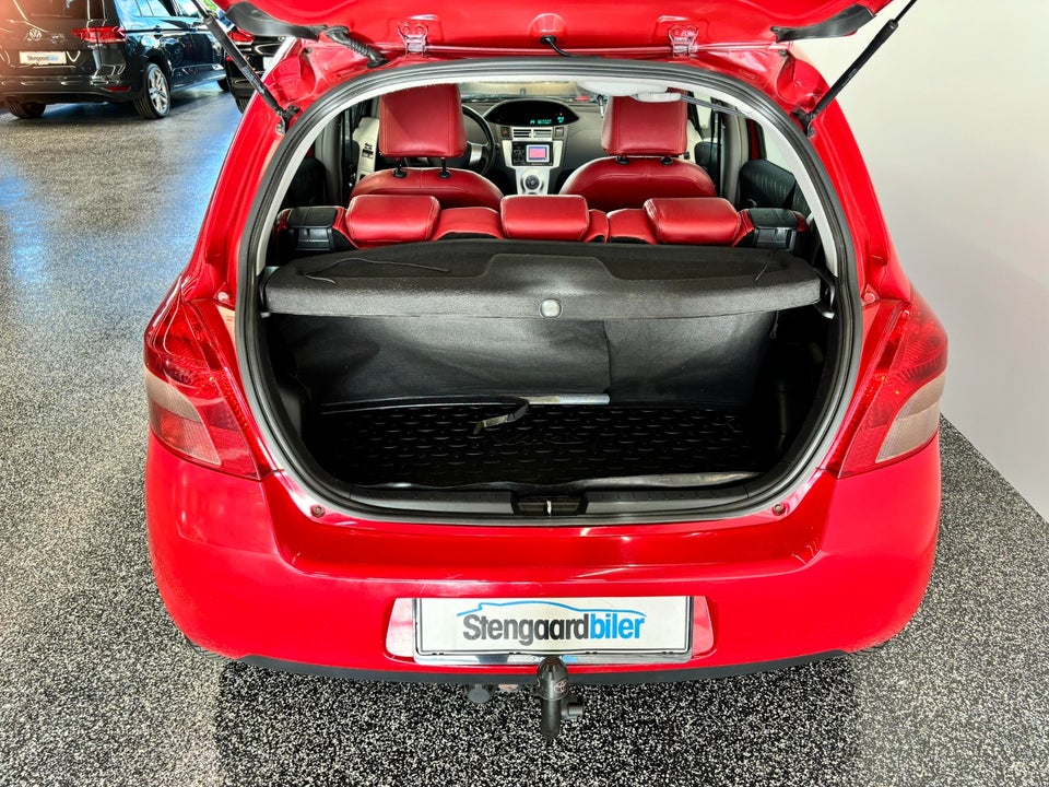 Toyota Yaris 1,3 Luna 5d