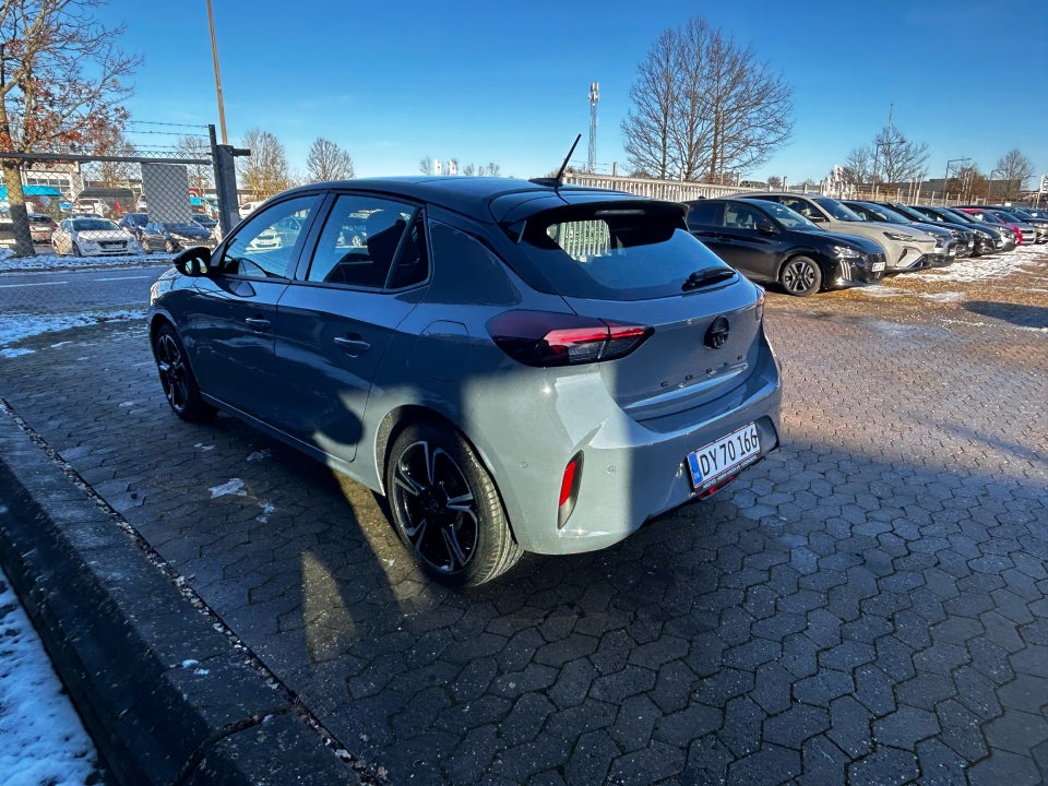 Opel Corsa 1,2 Sport 5d