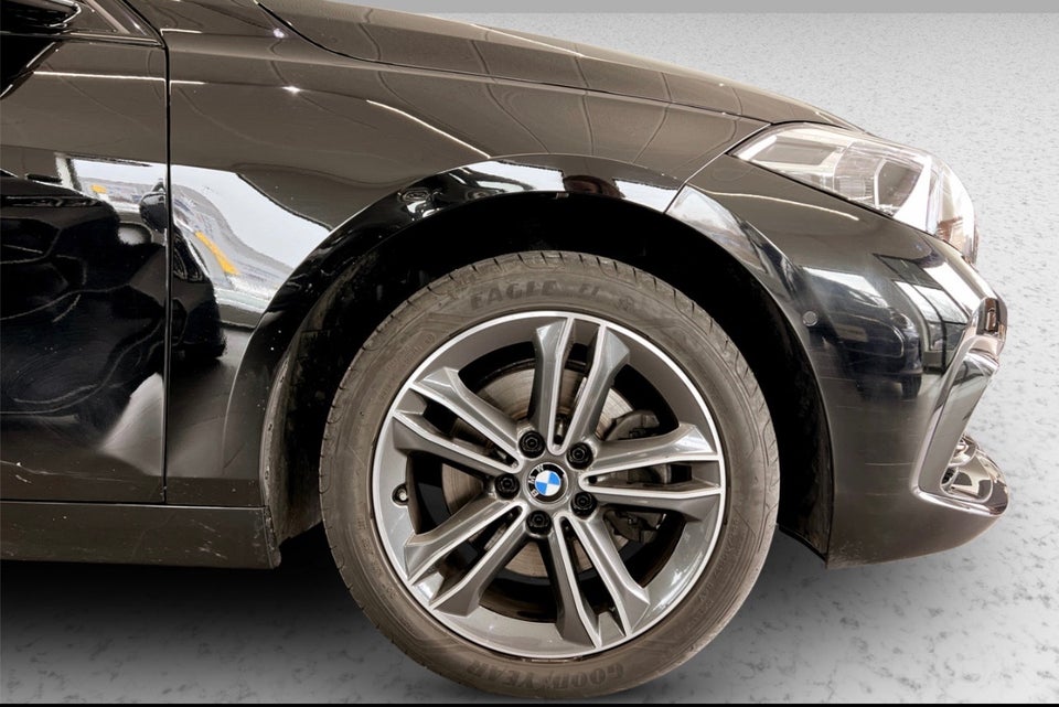 BMW 118i 1,5 Sport Line aut. 5d