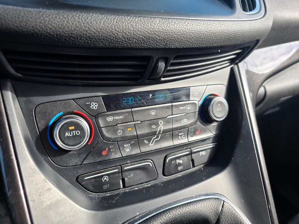 Ford C-MAX 1,5 TDCi 120 Titanium 5d