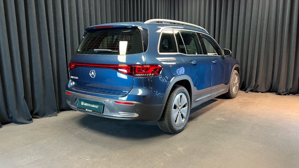 Mercedes EQB250+ Progressive 5d