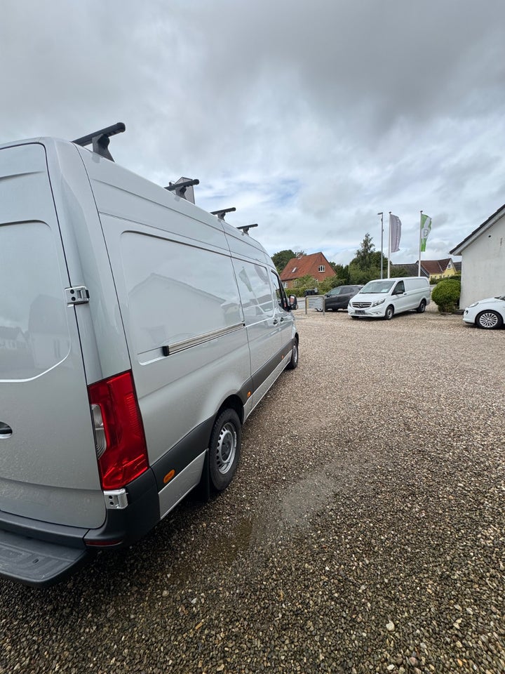 Mercedes Sprinter 316 2,2 CDi A2 Kassevogn aut. RWD