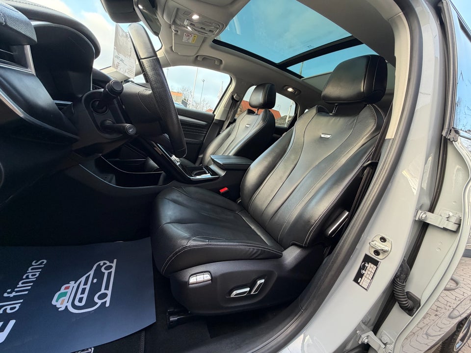 MG Marvel R Luxury 5d