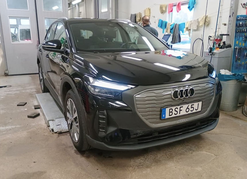 Audi Q4 e-tron 40  5d