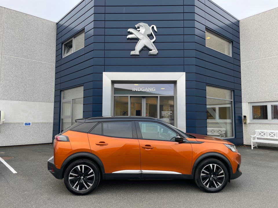 Peugeot e-2008 50 GT Premium 5d