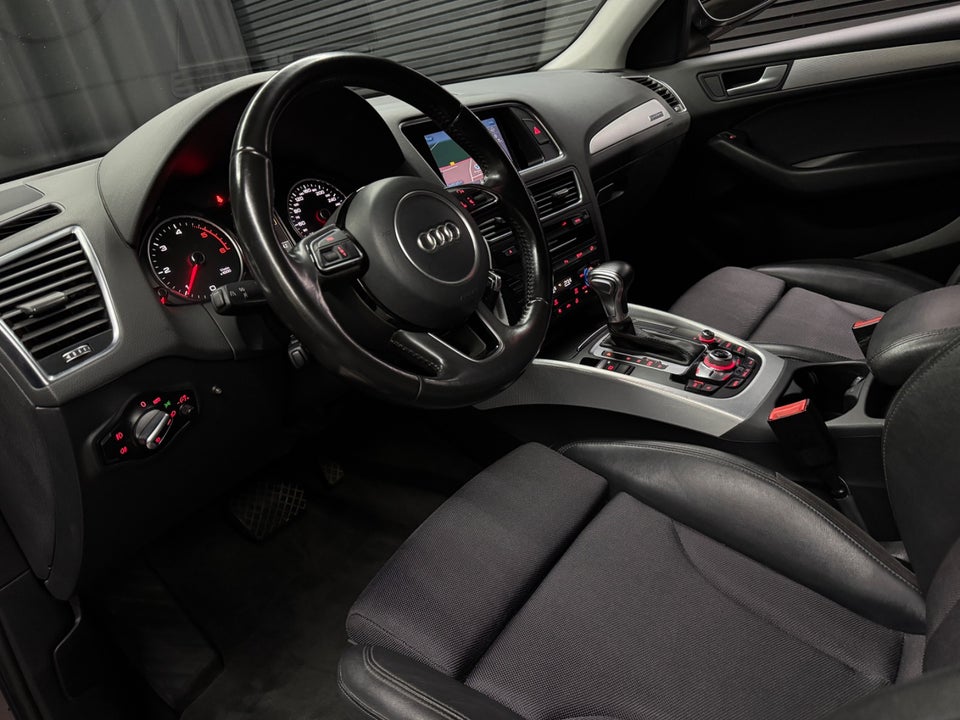 Audi Q5 3,0 TDi 245 quattro S-tr. 5d