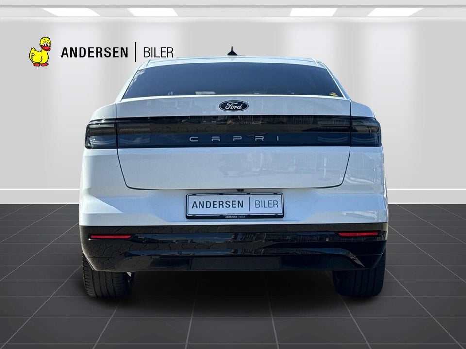 Ford Capri 77 Premium Extended Range 5d