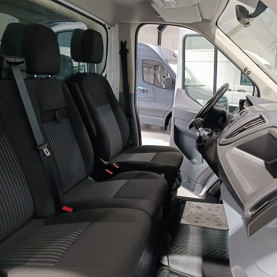 Ford Transit 350 L2 Chassis 2,0 TDCi 130 Trend H1 RWD