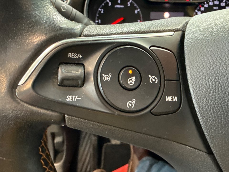 Opel Crossland X 1,2 T 110 Innovation 5d