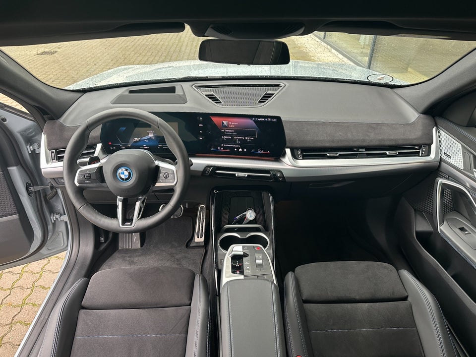 BMW iX2 xDrive30 Fully Charged 5d