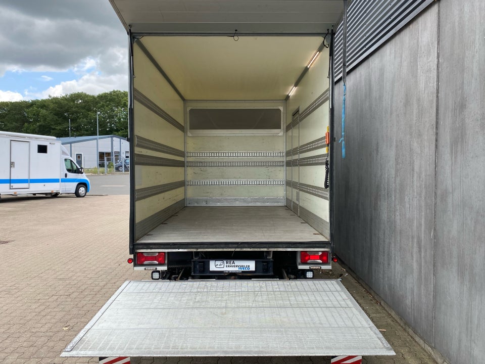 Iveco Daily 3,0 35C18 Alukasse m/lift AG8 2d