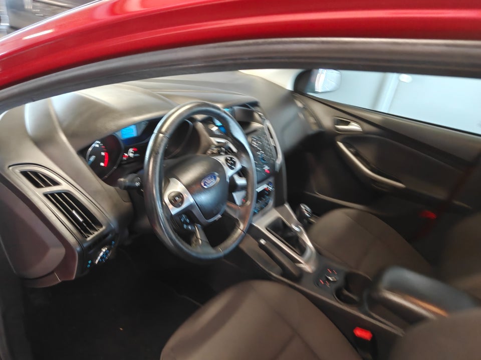 Ford Focus 1,6 TDCi 95 Edition stc. 5d