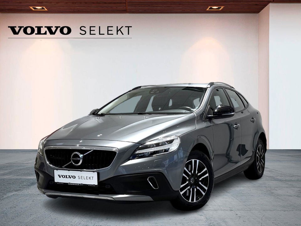 Volvo V40 CC 2,0 D3 150 Business Advanced aut. 5d