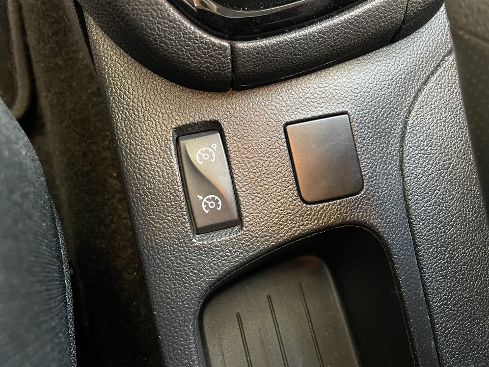 Renault Clio IV 0,9 TCe 90 Zen Sport Tourer 5d