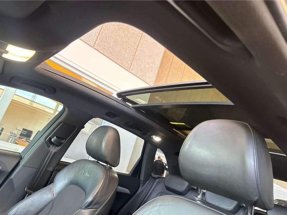 Audi Q5 3,0 TDi 240 quattro S-tr. 5d