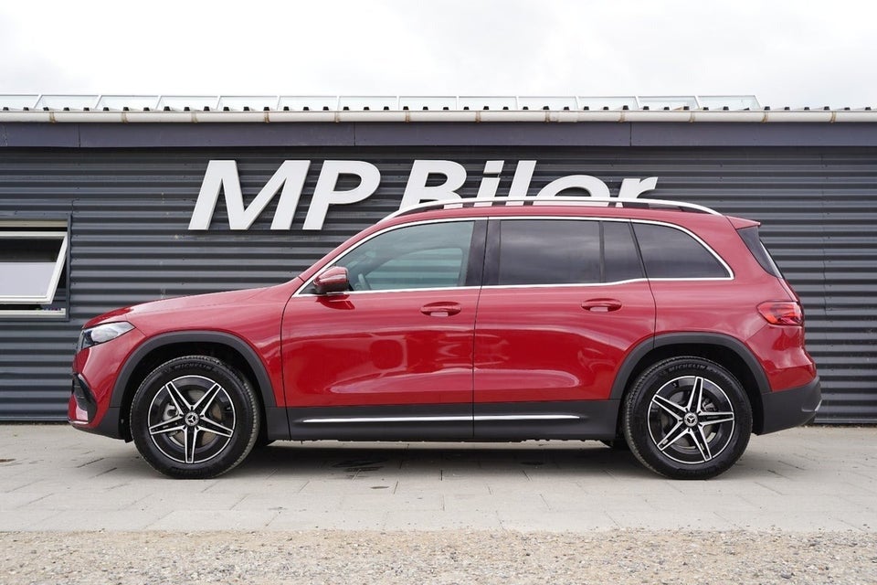 Mercedes EQB300 AMG Line 4Matic 5d