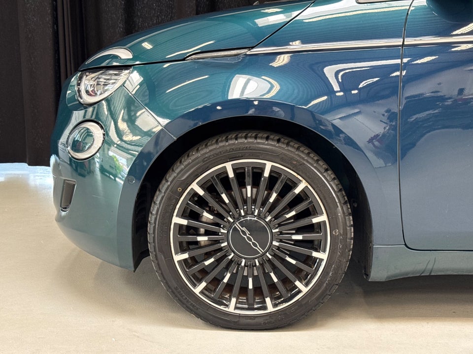 Fiat 500e 42 la Prima 3d