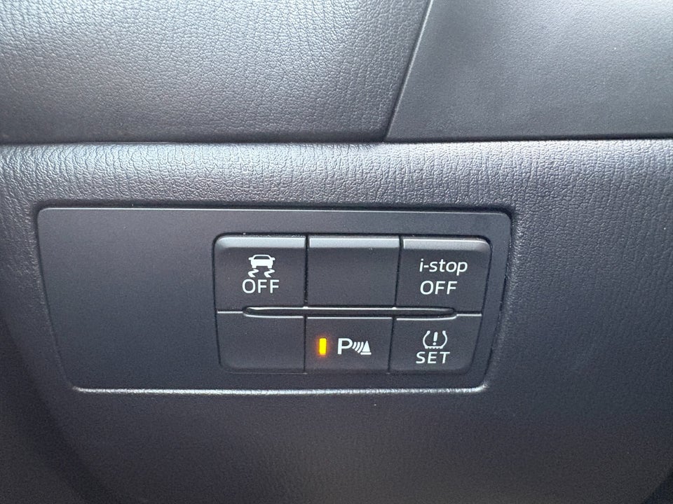 Mazda 3 2,0 SkyActiv-G 120 Optimum 5d