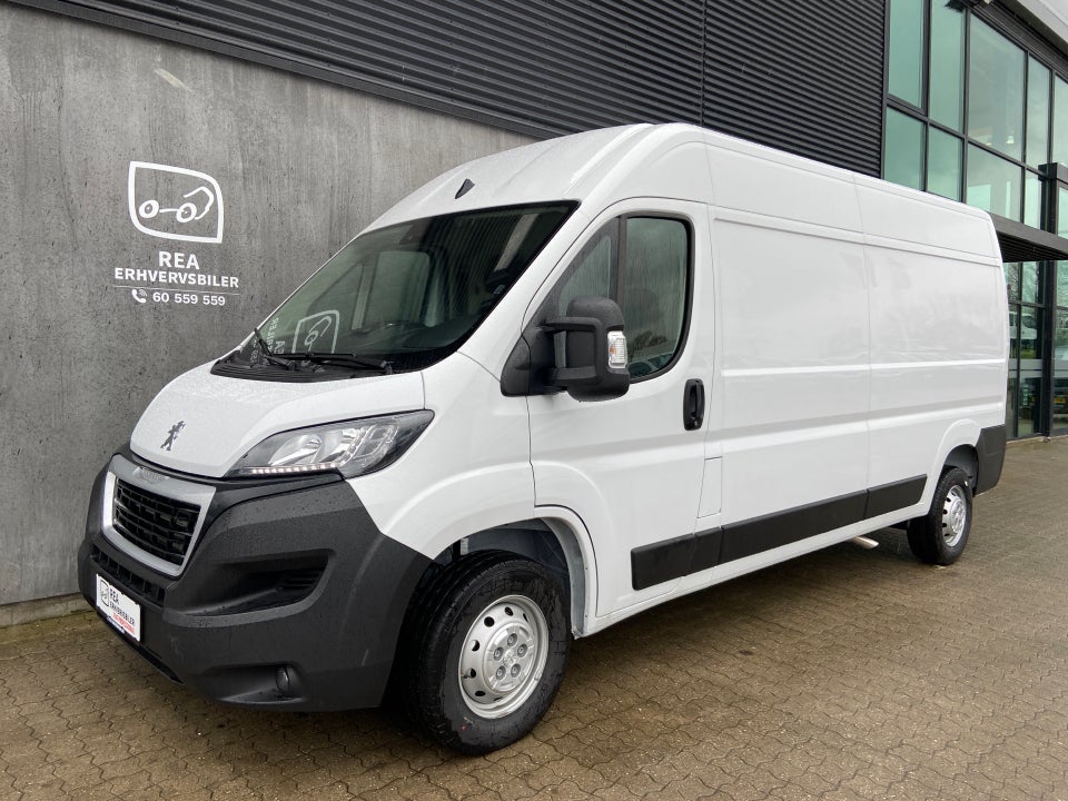 Peugeot Boxer 333 2,2 BlueHDi 140 L3H2 Premium