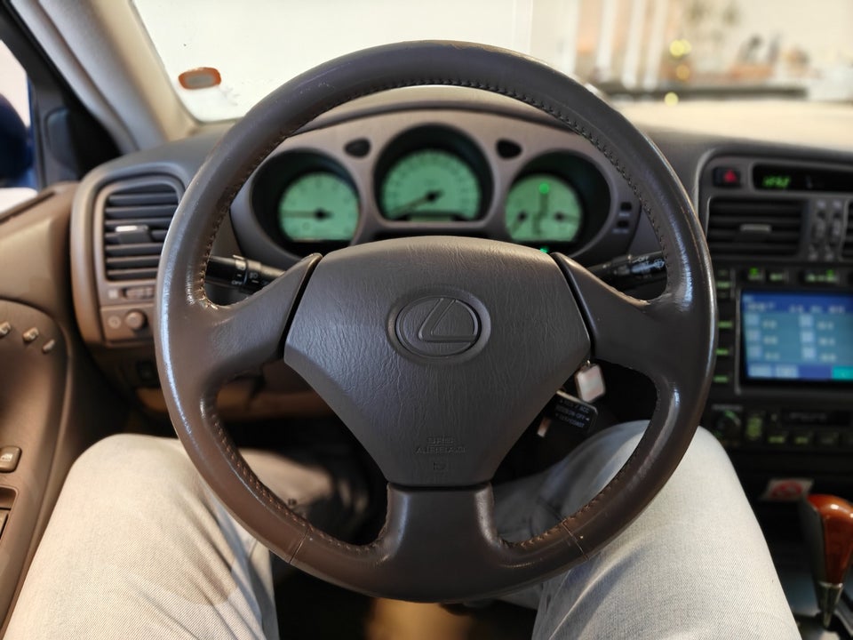 Lexus GS300 3,0 Luxus aut. 4d