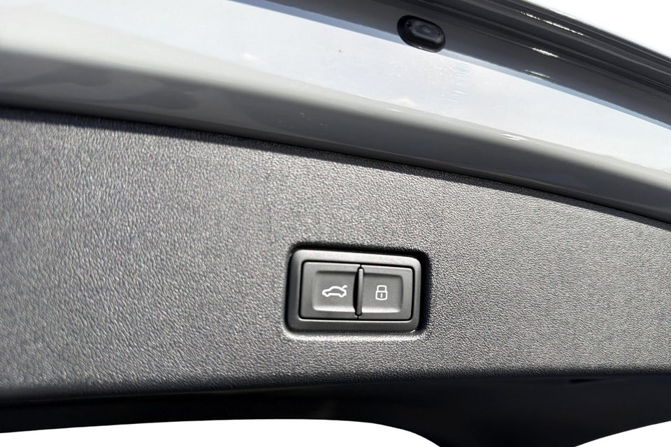 Audi Q4 e-tron 45 Progress 5d