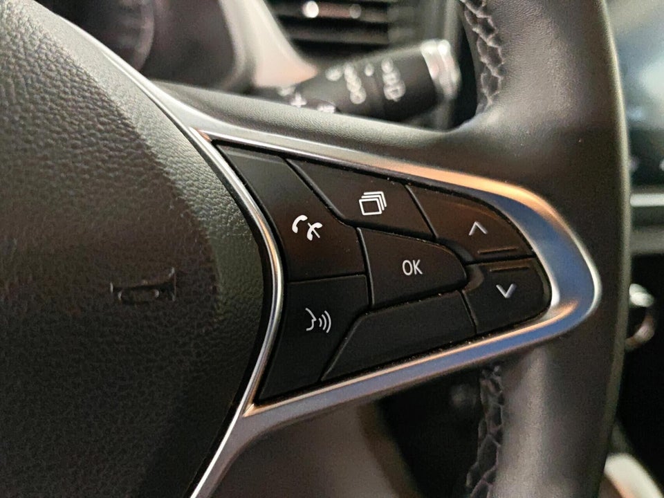 Renault Captur 1,3 TCe 130 Zen EDC 5d