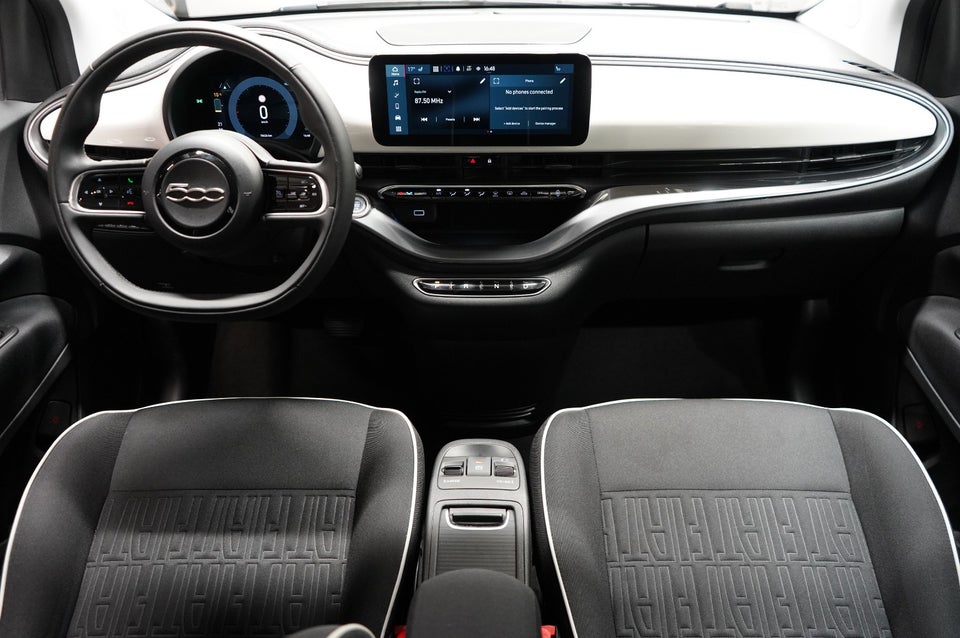 Fiat 500e 42 Icon 3d