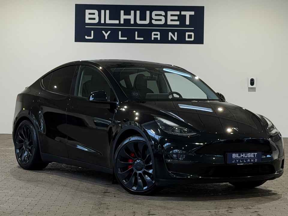 Tesla Model Y Performance AWD 5d