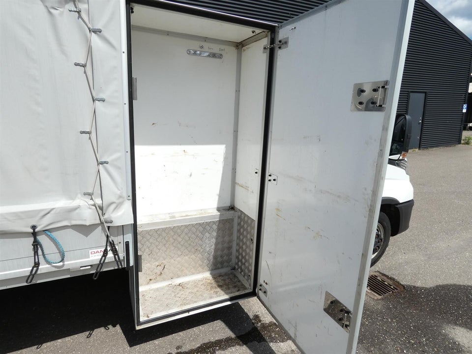Iveco Daily 3,0 35C18 4100mm Lad AG8 2d