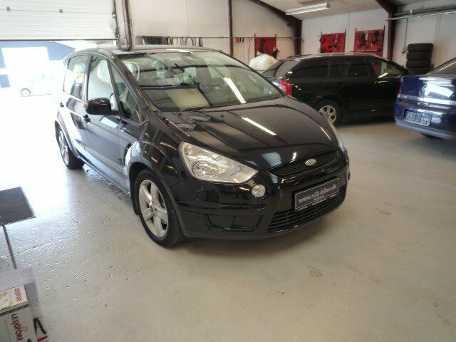 Ford S-MAX 2,0 TDCi 140 Trend 5d
