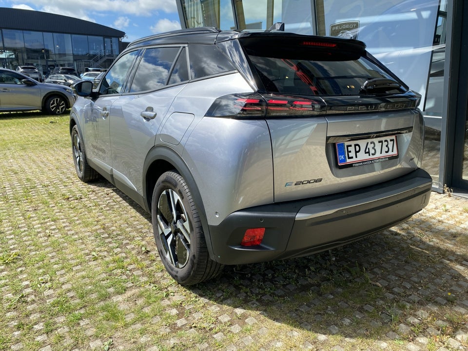 Peugeot e-2008 54 GT 5d