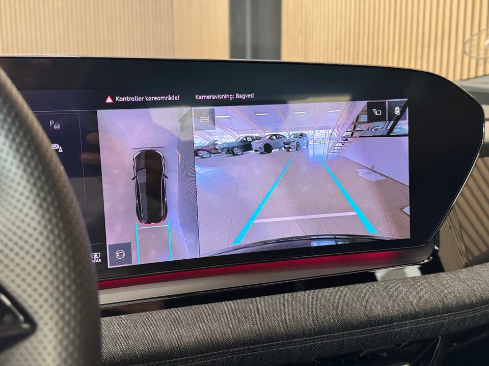 Audi Q6 e-tron Ultra quattro 5d