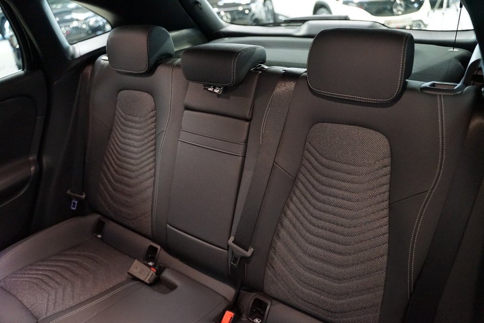 Mercedes EQA250+ Progressive Advance 5d