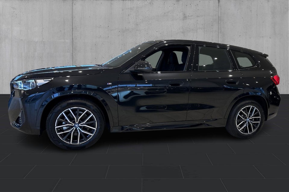 BMW iX1 eDrive20 M-Sport 5d