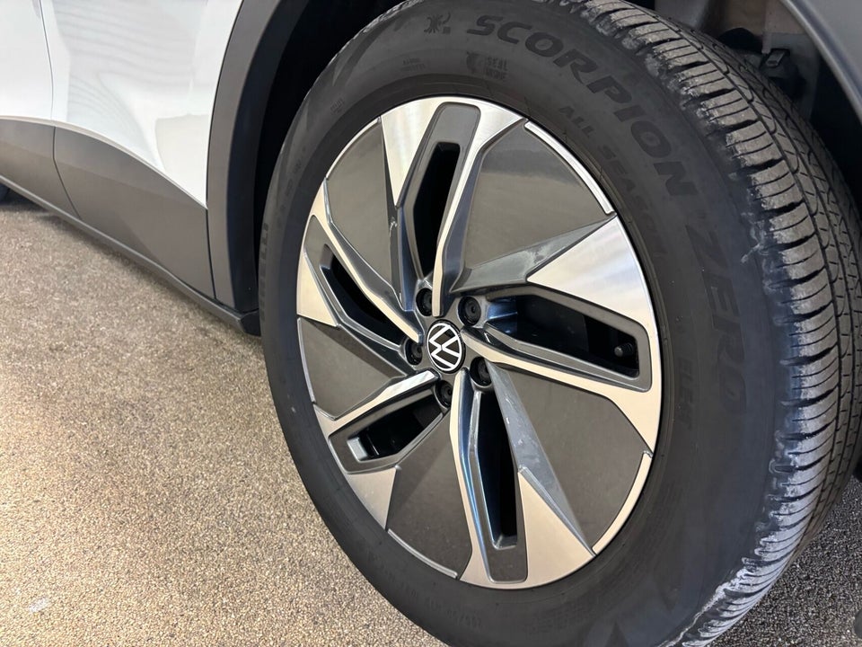 VW ID.4 77 Pro 4Motion 5d