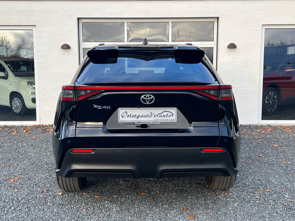 Toyota bZ4X Active 5d
