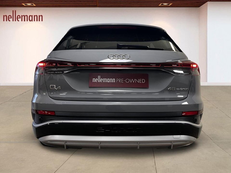 Audi Q4 e-tron 45 S-line 5d
