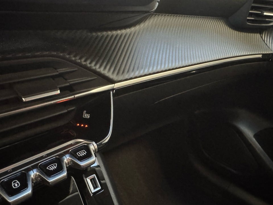 Peugeot 208 1,2 PureTech 100 Evolution 5d