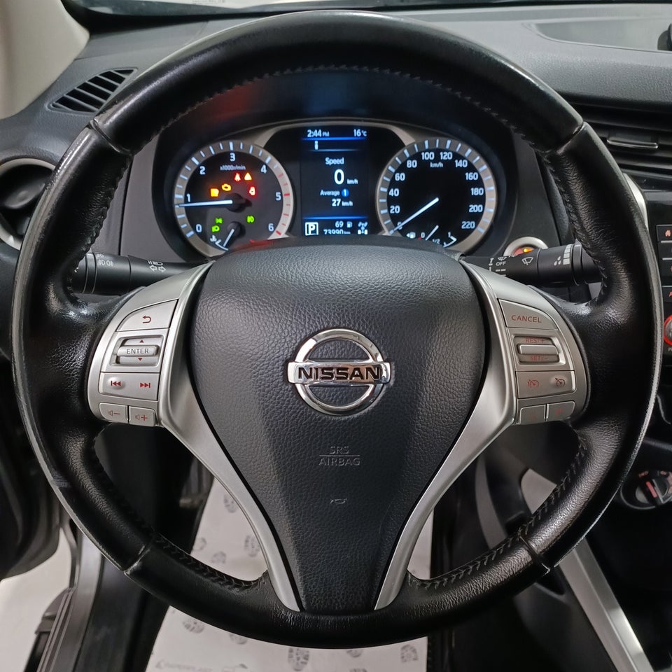 Nissan Navara 2,3 dCi 190 Db.Kab Tekna aut. 4d
