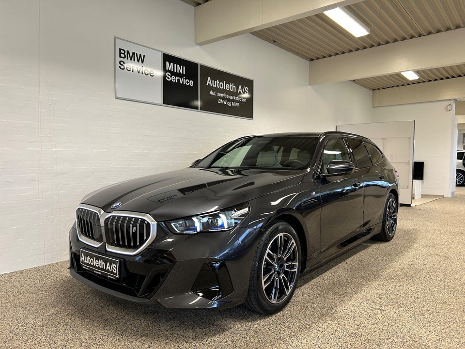 BMW i5 eDrive40 Touring Fully Charged M-Sport 5d
