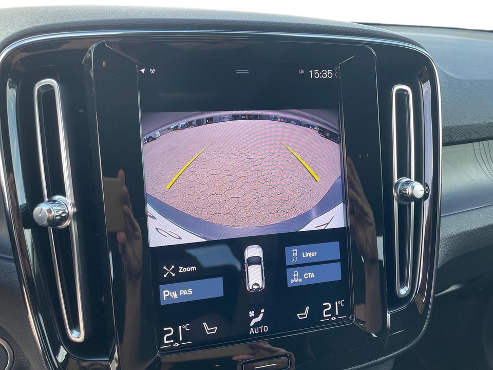 Volvo XC40 1,5 T5 ReCharge Plus Dark aut. 5d