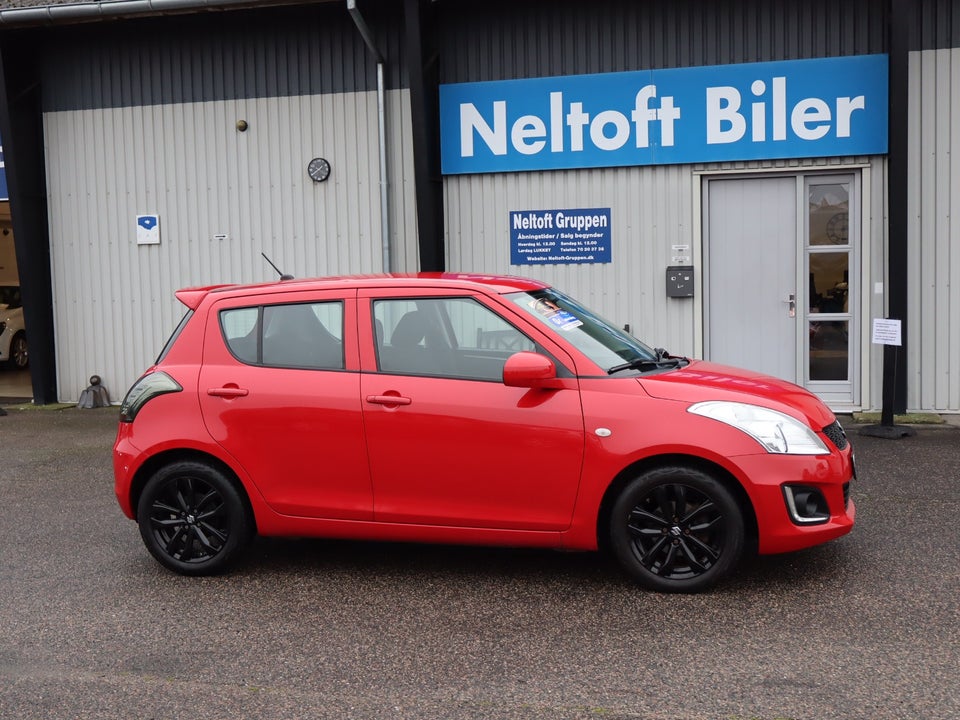 Suzuki Swift 1,2 Dualjet Exclusive 5d