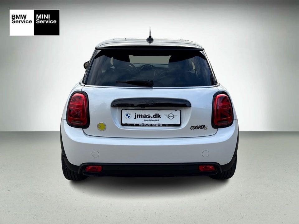 MINI Cooper SE Classic Trim 3d