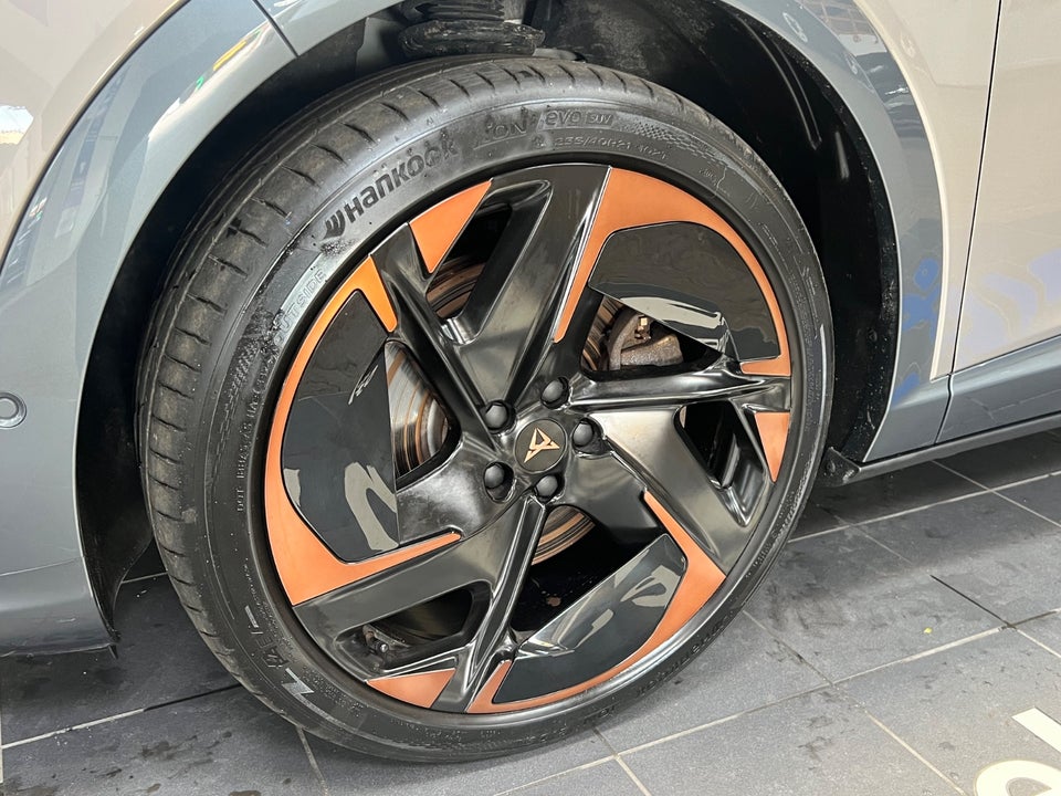 Cupra Tavascan 77 Adrenaline 5d