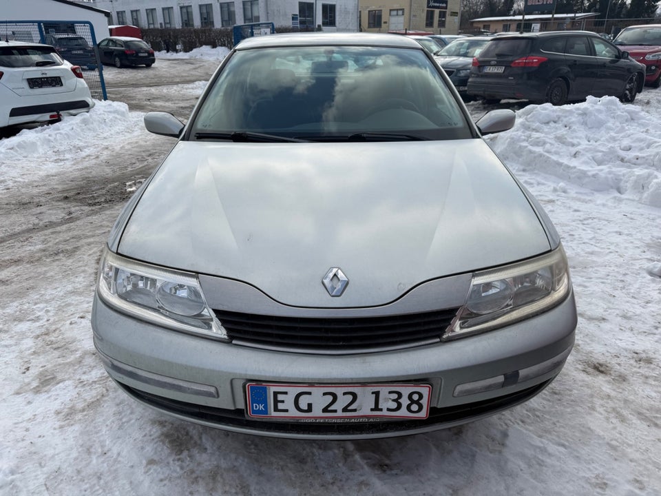 Renault Laguna II 1,6 Authentique Pack 5d